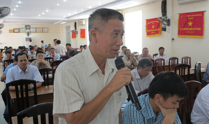 Đại diện Công ty TNHH MTV Nam Triệu cam kết khắc phục tàu cá của ngư dân trong thời gian sớm nhất.