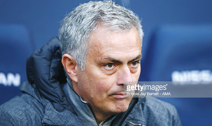 HLV Mourinho đã có bài toán cho riêng mình trong việc tìm kiếm suất dự Champions League mùa giải tới. Ảnh: GETTY IMAGES.