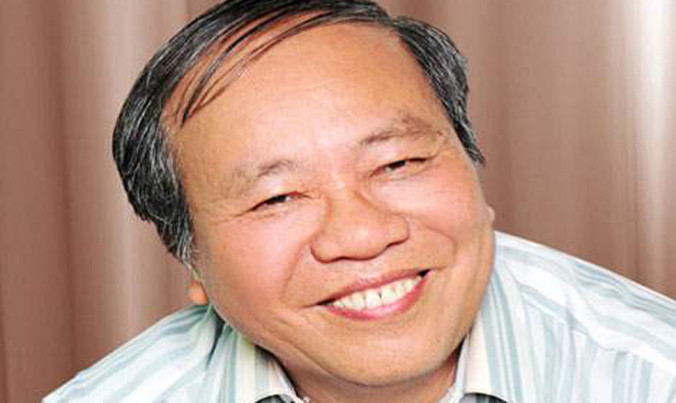 Nhà thơ Trần Nhuận Minh.