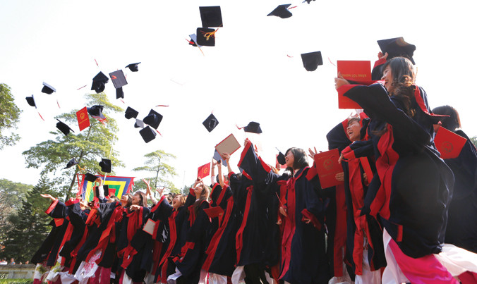 Chất lượng đào tạo sẽ quyết định sự tồn tại của các trường ĐH hiện nay. Ảnh: Hồng Vĩnh.