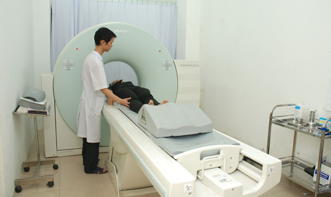 Tình trạng lạm dụng, trục lợi Quỹ Khám chữa bệnh BHYT đang có chiều hướng gia tăng. (Ảnh minh họa).