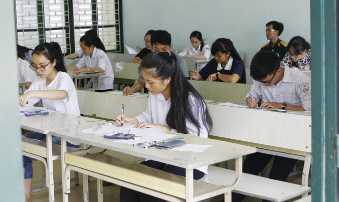 Thí sinh dự thi THPT quốc gia 2016 tại Hà Nội. Ảnh: Ngọc Châu.