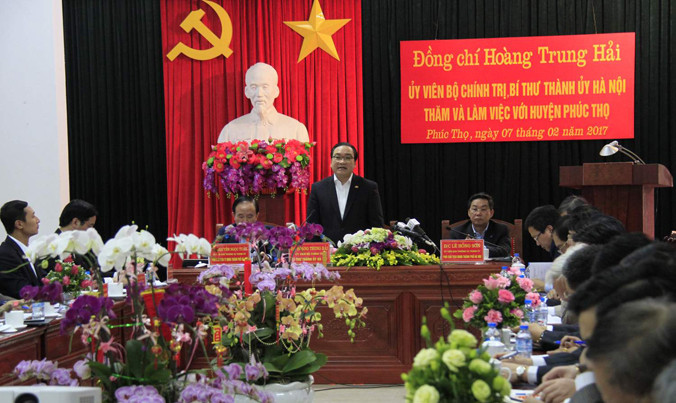 Bí thư Thành ủy Hà Nội Hoàng Trung Hải phát biểu tại buổi làm việc. Ảnh: Trường Phong.