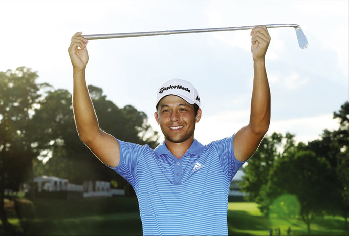 Xander Schauffele lần đầu vô địch Tour Championship. 