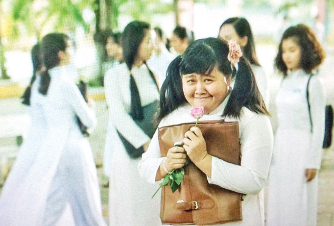 'Cô gái đến từ hôm qua': Ăn may mà... 'sốt'? 