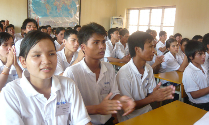 Doanh nghiệp sử dụng lao động người dân tộc thiểu số được Nhà nước hỗ trợ tiền đóng BHXH.