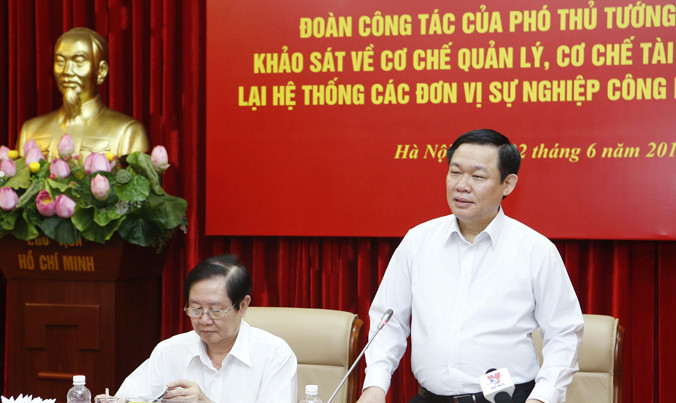 Phó Thủ tướng Vương Đình Huệ tại buổi làm việc với Bộ Nội vụ.