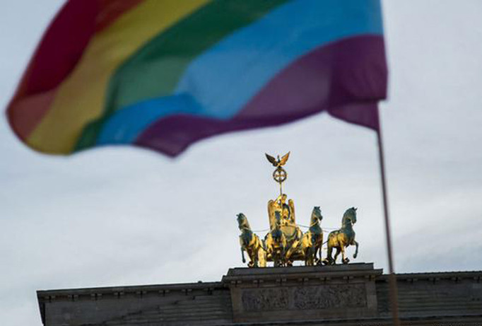 Áp phích quảng cáo festival đồng tính.