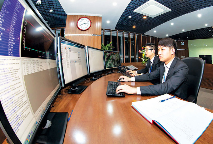 Tái cơ cấu EVN phù hợp với lộ trình phát triển thị trường điện.