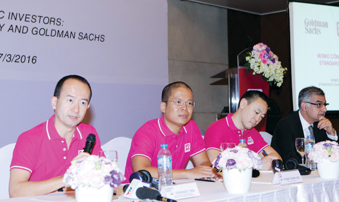 MoMo cùng đại diện Quỹ đầu tư Standard Chartered Private Equity và Ngân hàng đầu tư toàn cầu Goldman Sachs công bố kế hoạch đầu tư 600 tỷ đồng của hai nhà đầu tư này.