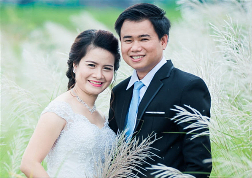 Vợ chồng đại úy Lê Trung Tâm. Ảnh: L.H.