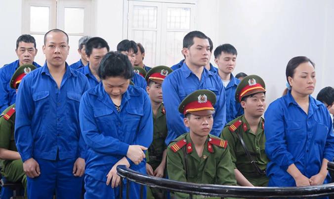 Các bị cáo tại tòa.