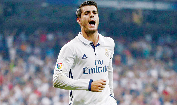 Alvaro Morata trên đường gia nhập Chelsea.