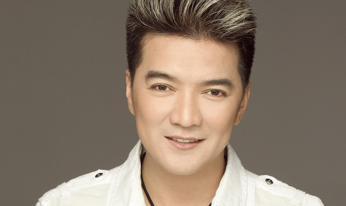 Đàm Vĩnh Hưng: Ồn ào như… giải cứu lợn