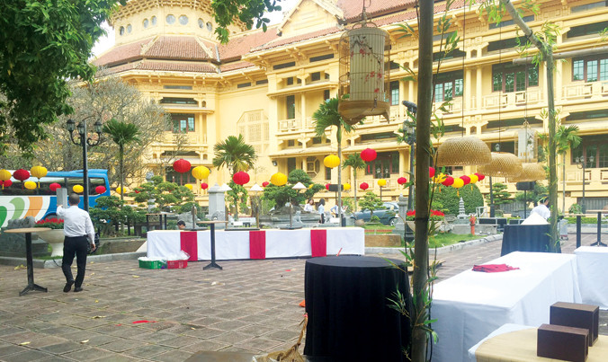 Không thể biến thiết chế văn hóa thành của riêng