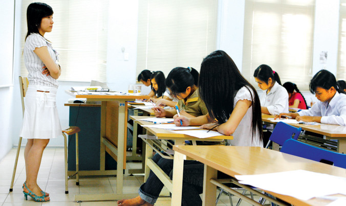 Bỏ biên chế giáo viên đang nhận được nhiều ý kiến trái chiều. Ảnh: Hồng Vĩnh.