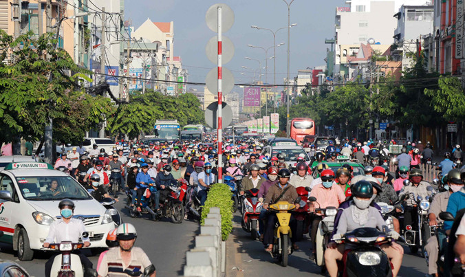 TPHCM sẽ triển khai nhiều biện pháp mạnh để kéo giảm tình trạng ùn tắc giao thông. Ảnh: Huy Thịnh. 