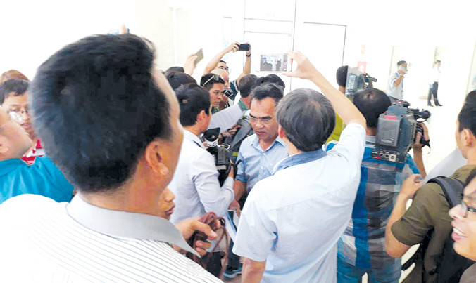 Báo chí bị từ chối tham gia buổi làm việc giữa đại biểu Tổng cục Du lịch và Hiệp hội Du lịch Đà Nẵng ngày 11/5.