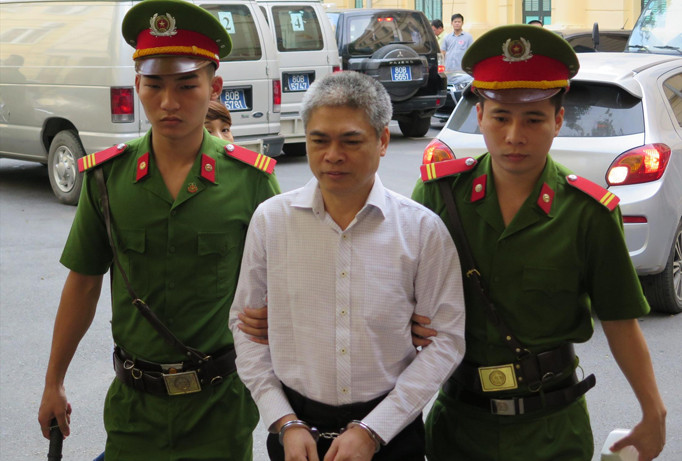 Bị cáo Nguyễn Xuân Sơn.