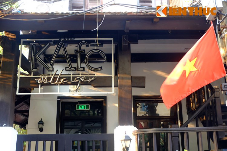 Không thể theo phong trào