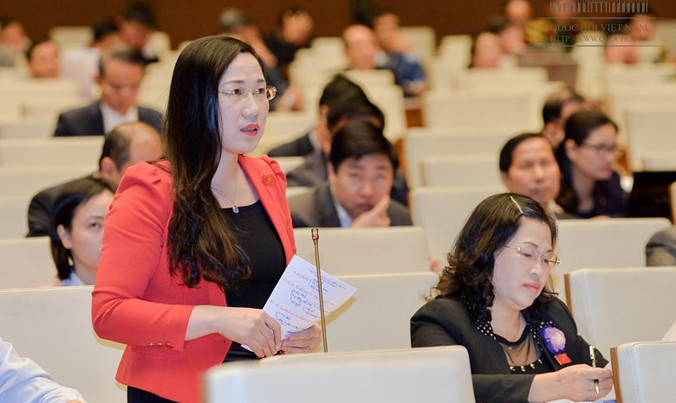 Đại biểu Nguyễn Thị Thuỷ. 
