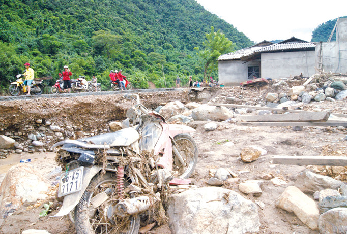 Tan hoang Mường La.