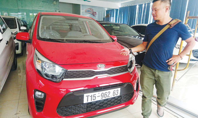 Thuế giảm, xe nhập khẩu vào Việt Nam ngày càng nhiều. Ảnh: Như Ý.