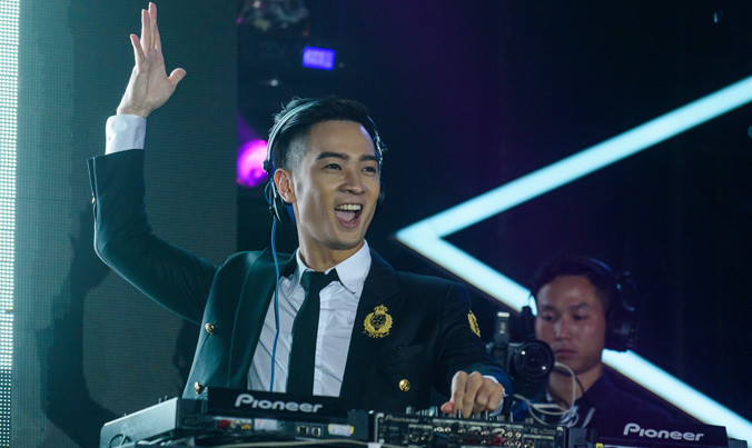 Những bản phối của Slim V luôn khiến giới trẻ “phát cuồng”.