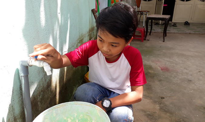 Dù được đầu tư xây dựng đường ống nhưng khu dân cư Phước Lý 2 (phường Hòa An, quận Cẩm Lệ, TP Đà Nẵng) không có nước để dùng.