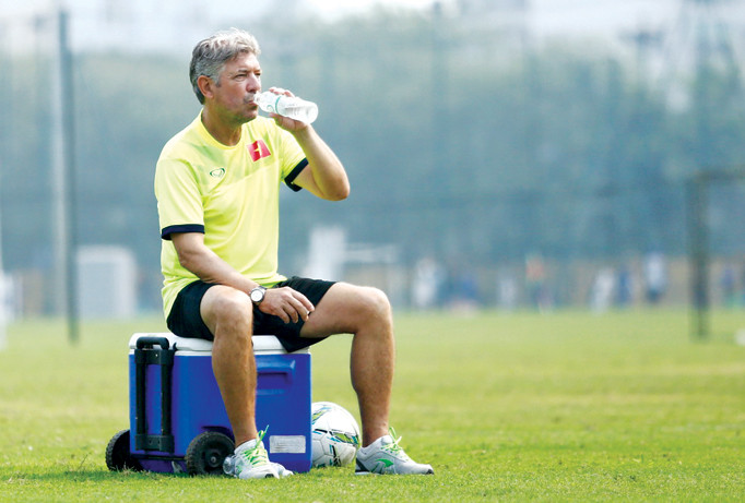 GĐKT Jurgen Gede có nhiều đóng góp lớn cho bóng đá Việt Nam trong thời gian vừa qua. Ảnh: Bạch Dương.