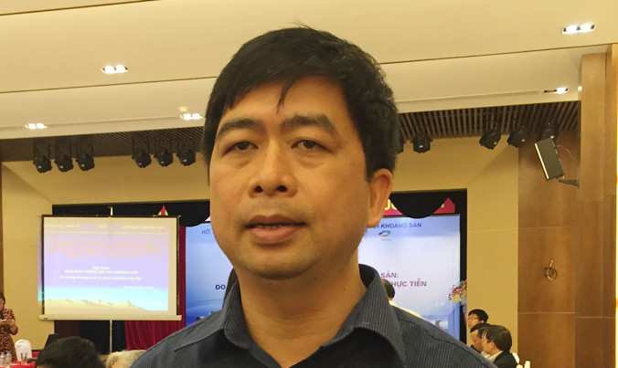 Ông Lại Hồng Thanh.