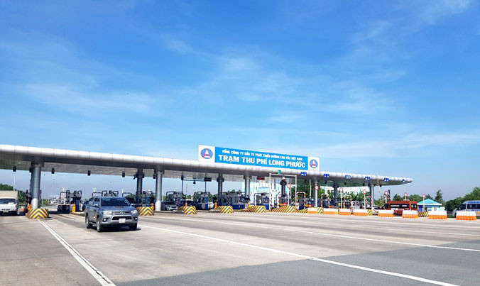 Dự án cao tốc Bến Lức - Long Thành có suất đầu tư bình quân lên tới 25,8 triệu USD/km, gây xôn xao dư luận. Ảnh: Hồng Vĩnh.