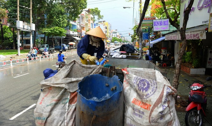Thu gom rác ở TPHCM.