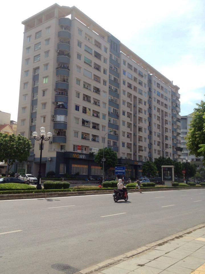 Những hộ dân lỡ mua phải nhà của chủ đầu tư bị kết luận vi phạm vẫn được cấp sổ đỏ như các dự án khác.