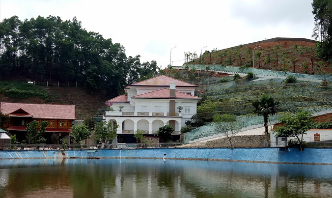 “Thanh tra Chính phủ đang làm rõ quy trình cấp đất tại “biệt phủ” của gia đình ông Quý. Ảnh: Minh Đức.