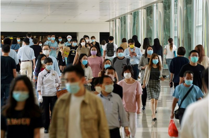 Phải cần khoảng 15,2 tỷ liều vaccine để tiêm cho 7,6 tỷ người dân trên thế giới 