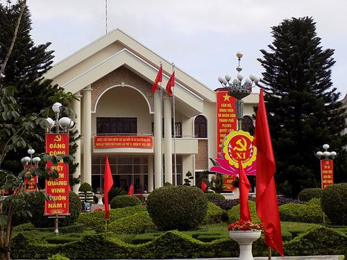 Thành ủy Pleiku khai trừ khỏi Đảng nhiều cán bộ liên quan đến các sai phạm