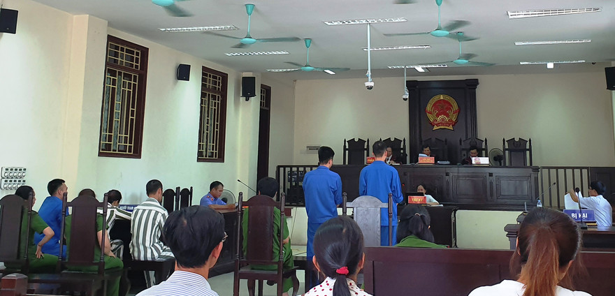 Phiên phúc thẩm vụ án “Tổ chức sử dụng trái phép chất ma túy” xảy ra tại xã Đông Xuân tại Tòa án nhân dân tỉnh Thái Bình ngày 23/6.