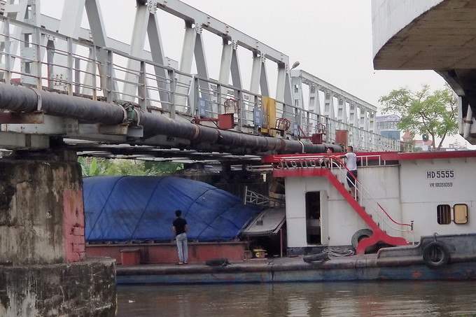 Hiện trường vụ tai nạn tại cầu Tam Bạc (Hải Phòng.