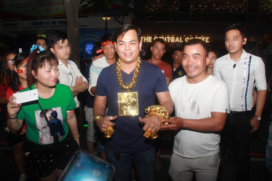 Phúc XO dính nghi án ma túy và đang bị công an điều tra 