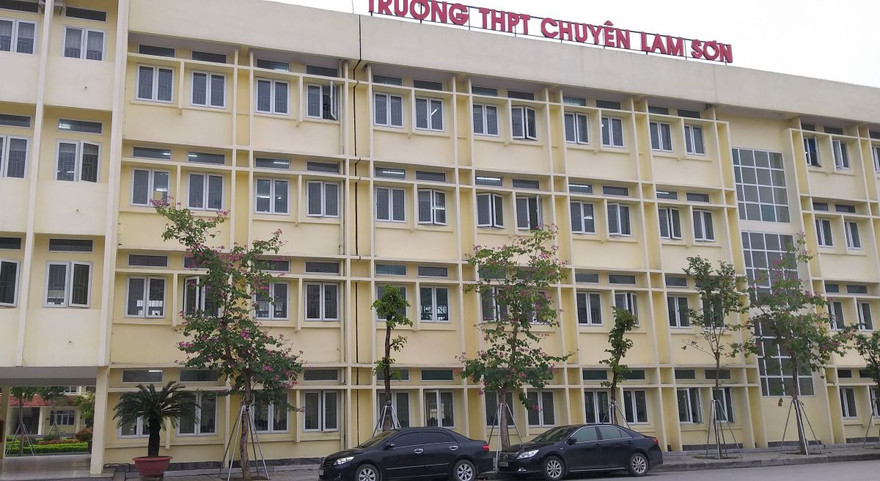Trường THPT chuyên Lam Sơn