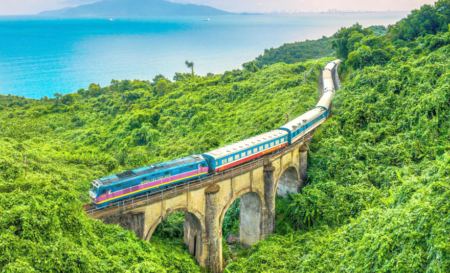 Đường sắt phải thay mới hàng nghìn toa tàu, đầu máy trong 5 năm tới do hết niên hạn sử dụng Ảnh: Phạm Thanh