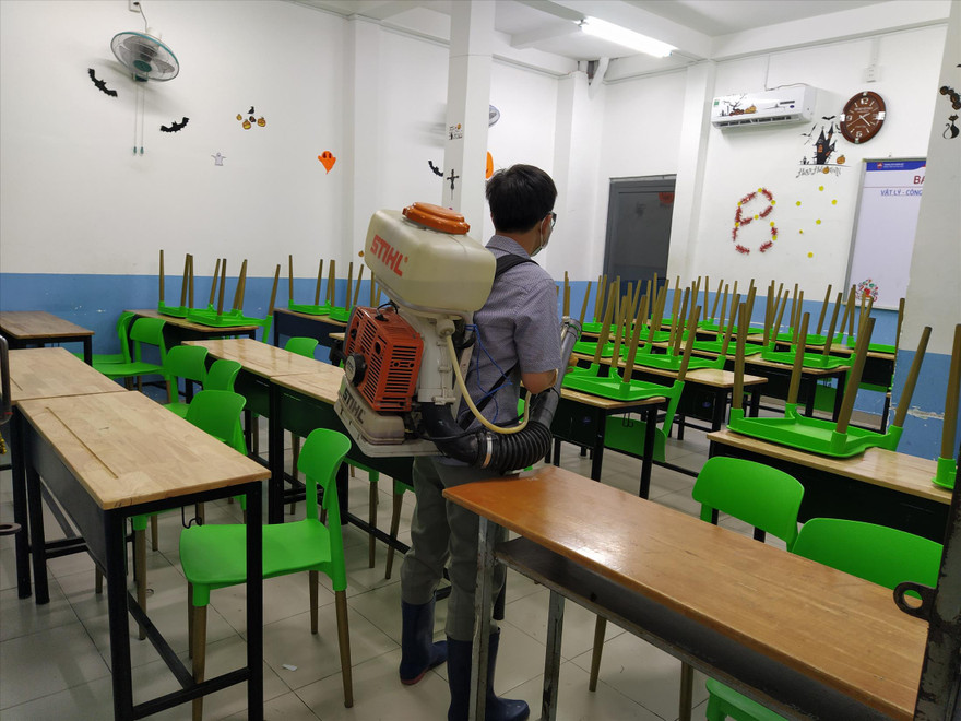 Nhiều địa phương dự kiến đón học sinh trở lại trường từ 17/2