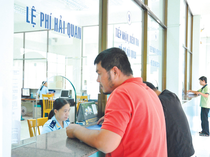 Ngành Hải quan tạo thuận lợi tối đa cho doanh nghiệp làm thủ tục XNK hàng hóa