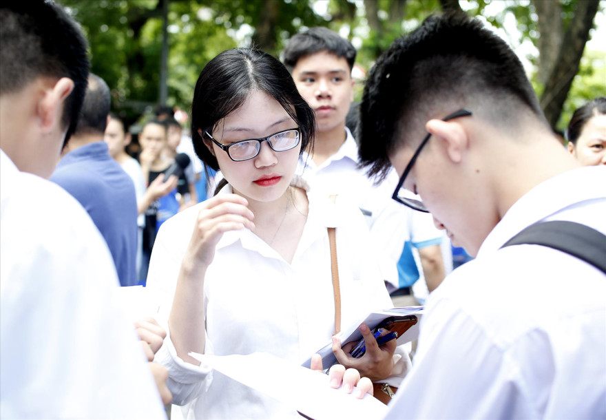 Thí sinh lớp 12 đang trong giai đoạn nước rút ôn thi. Ảnh: Như Ý