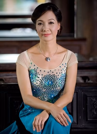 NSND Lê Khanh