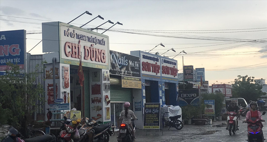 Khu đất đắc địa bị cán bộ lợi dụng sang bán, cất nhà cho thuê 