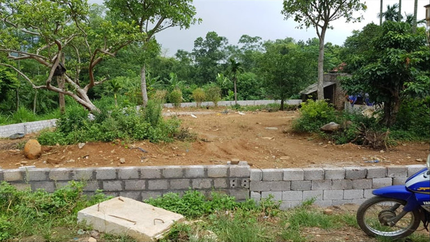 Dự án treo khiến người dân gặp khó trong việc làm sổ đỏ, sang nhượng đất. Ảnh: N.M ​ 