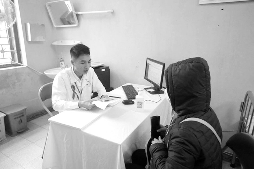 Từ tháng 3/2019, BHYT chi trả tiền thuốc ARV cho những người nhiễm HIV/AIDS có thẻ BHY, và là nguồn tài chính bền vững cho những người nhiễm HIV/AIDS