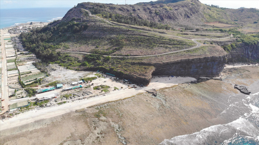 Góc Hang Câu, ngọn Thới Lới trên đảo Lý Sơn-nơi diễn ra giải vô địch quốc gia Marathon và cự ly dài báo Tiền Phong lần thứ 61 năm 2020. Ảnh: MẠNH THẮNG